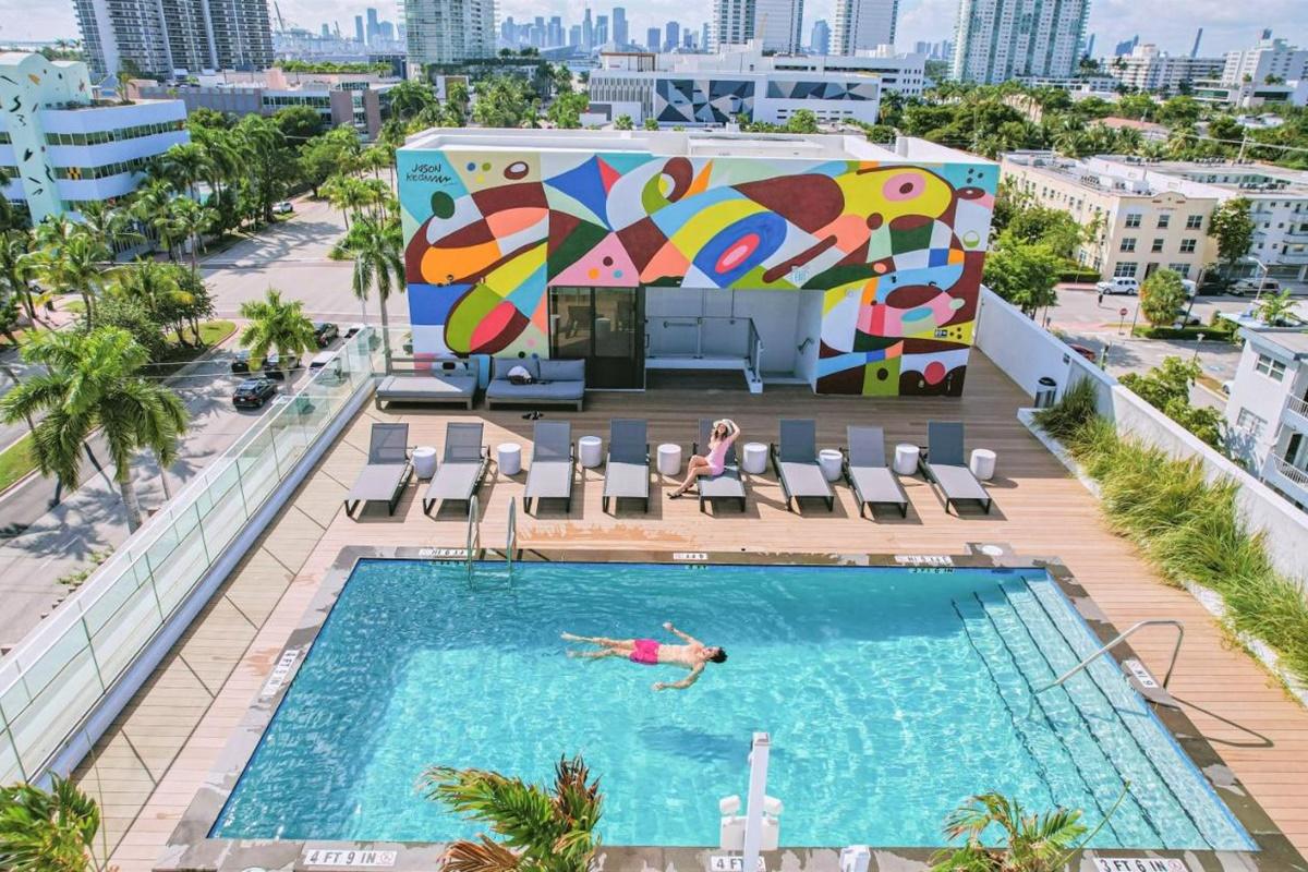 Upsun Hotel & Social Club Маями Бийч Екстериор снимка